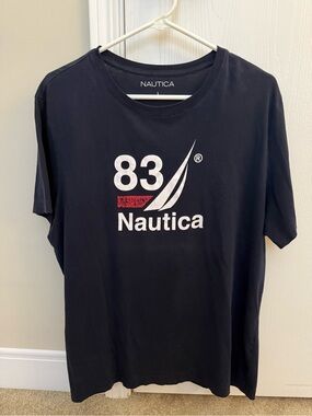 Navy Blue Nautica cotton shirt Men’s Large Sailing Soft Great Condition